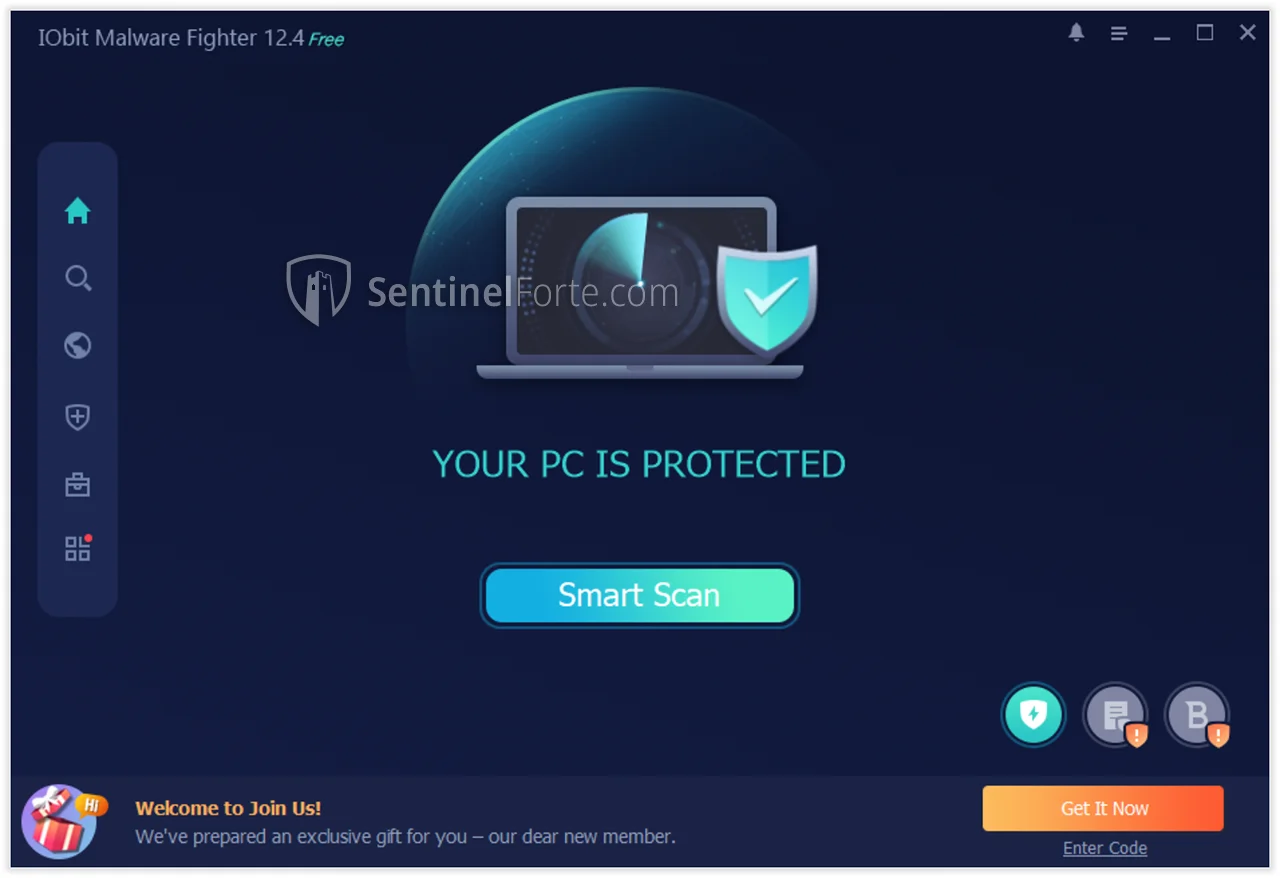 IObit Malware Fighter Free 2025 ashboard screenshot showing real-time protection status